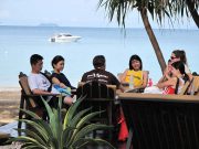 Pre-dive briefing @ Lanta Castaway Beach Resort